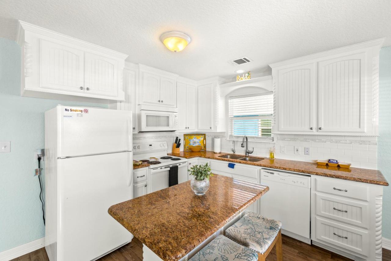 Walk To Beach, Sunset Bay Views, Pet Friendly - Sea Me Relaxin Surfside Beach Exterior foto